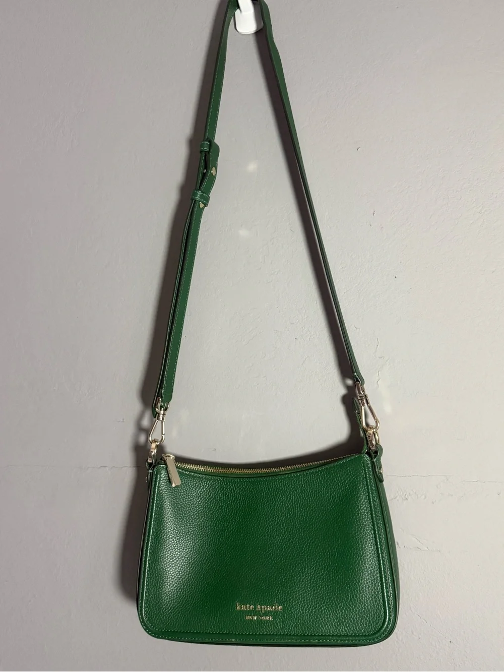 kate spade emerald green leather shoulder bag with gold logo